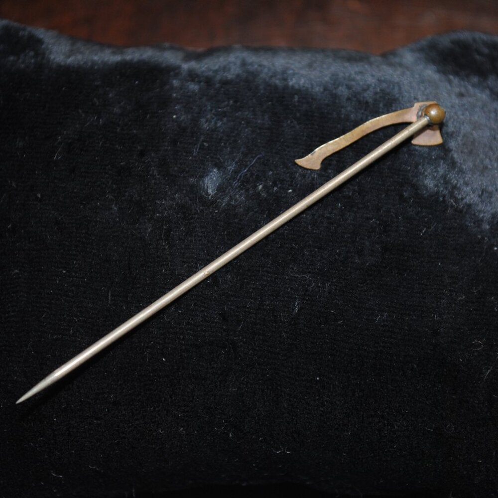 Antique Modern Woodsmen of America Enamel Ax Stick Pin - Picture 5 of 6